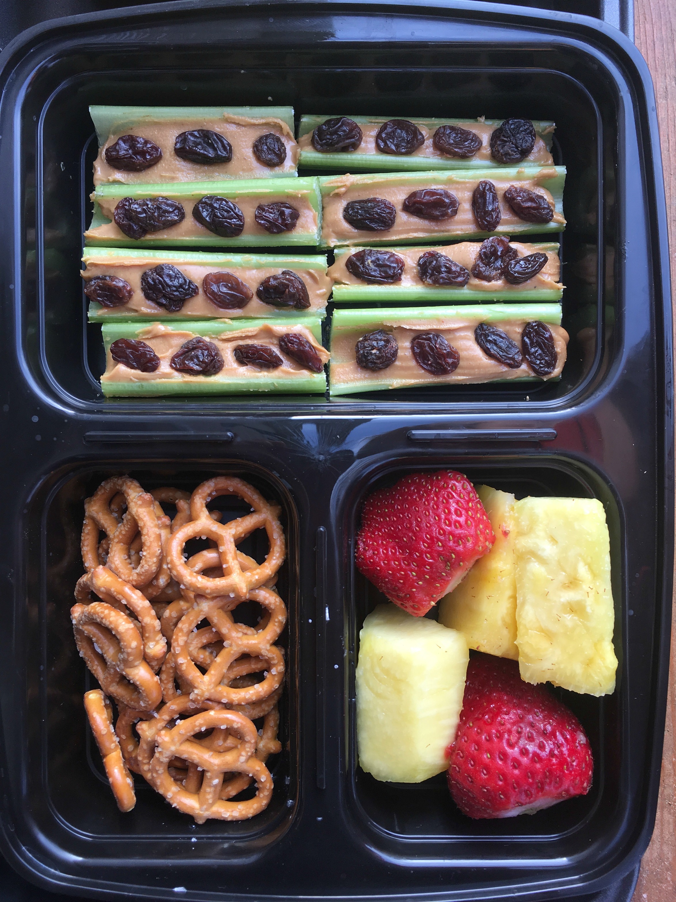 Quality and Comfort Road Trip Snack Boxes- Make the Best of Everything, kid  snack box 